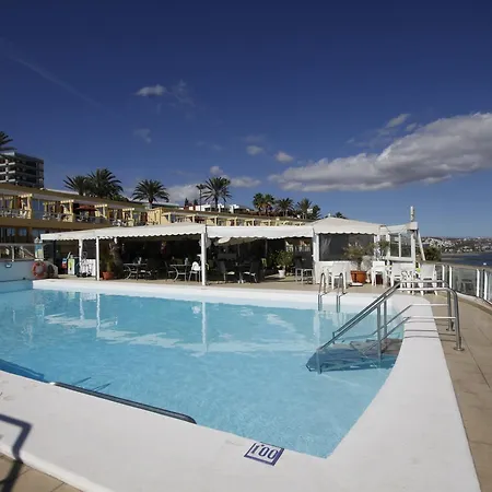 Ξενοδοχείο με διαμερίσματα Atlantic Club 4*